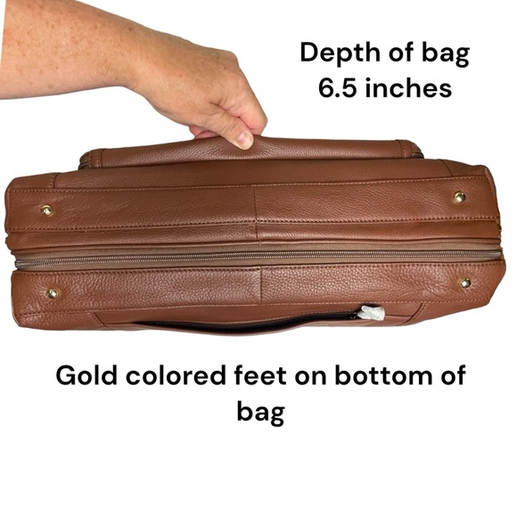 NWOT Levenger Womens Brown Leather Structured Messenger Briefbag w Laptop Case - Picture 15 of 16